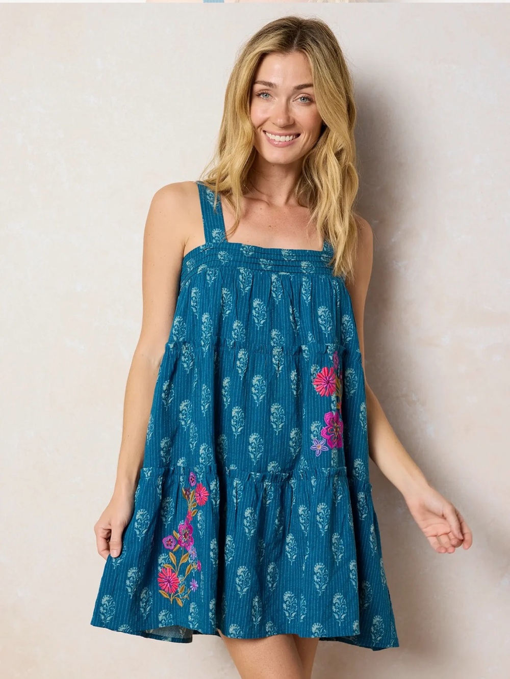 NWT NATURAL LIFE Kate Floral Embroidered Mini Sundress XS xsmall